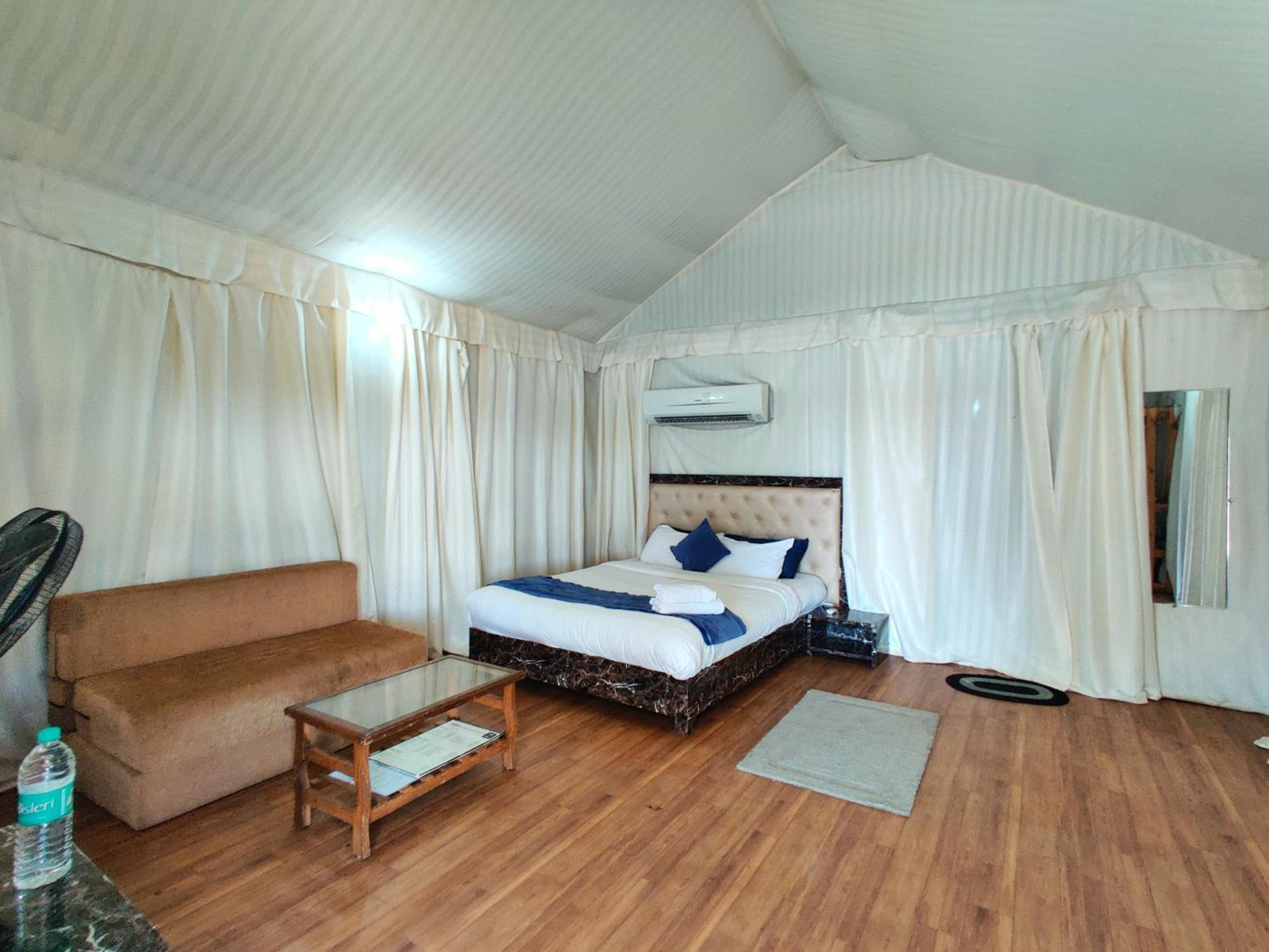 Amigos Lake Resort-Igatpuri, Maharashtra Dış mekan fotoğraf