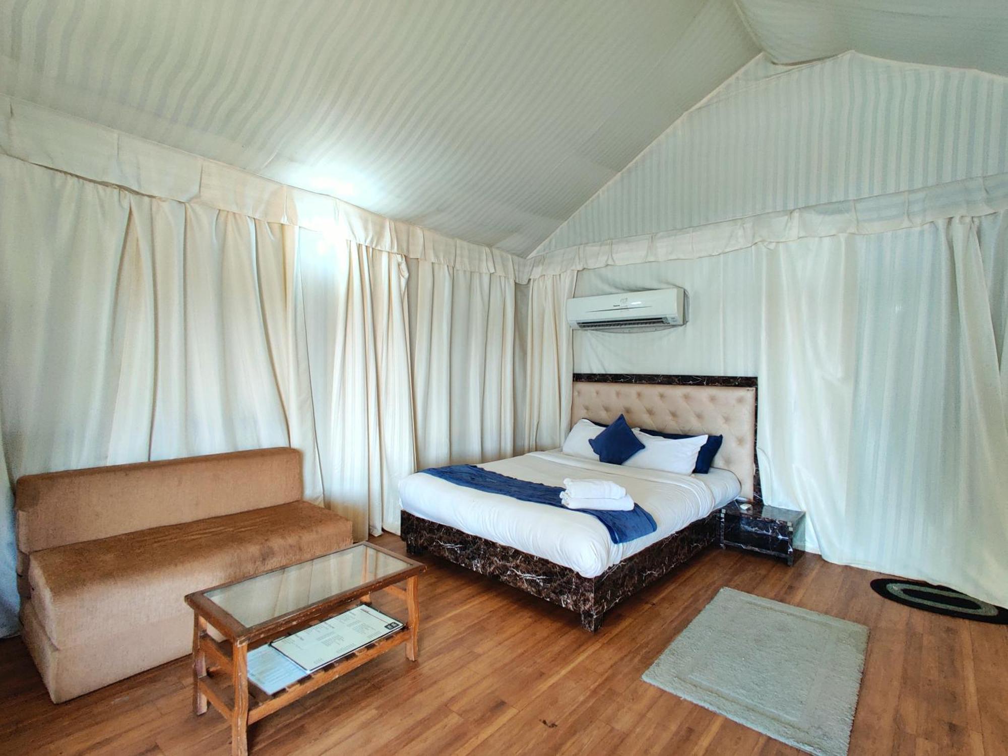Amigos Lake Resort-Igatpuri, Maharashtra Dış mekan fotoğraf